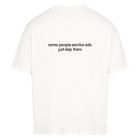 SKIP THEM — Oversized Tee in White, Rückenprint
