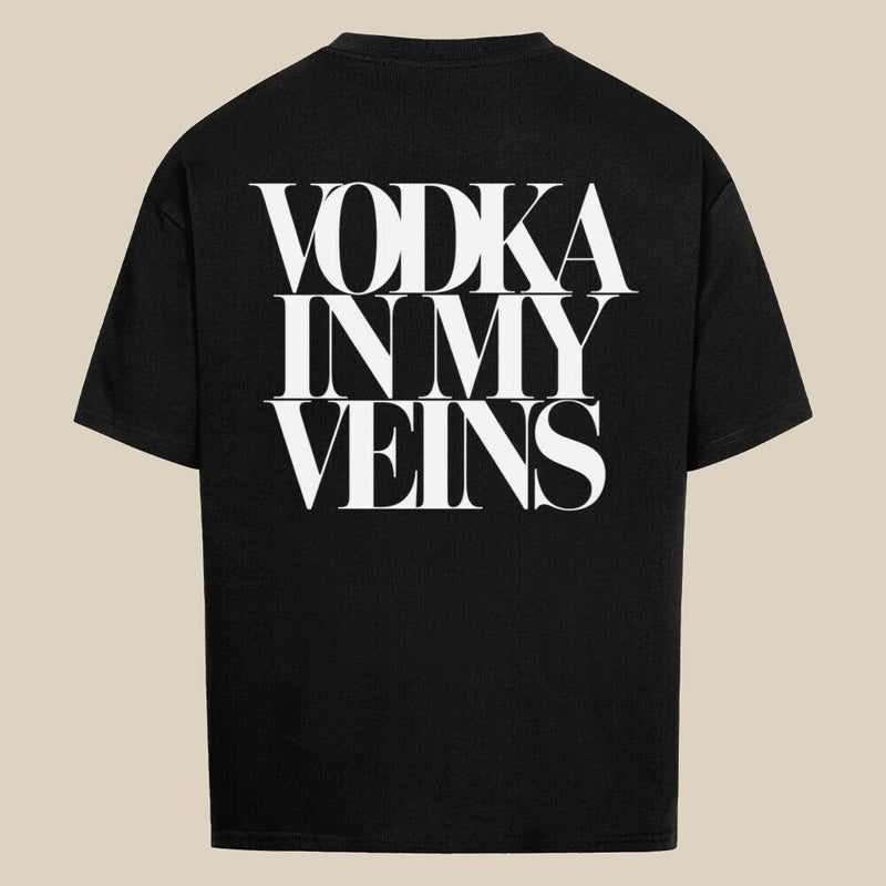 VODKA IN MY VEINS — Oversized Tee in Black, Rückenprint