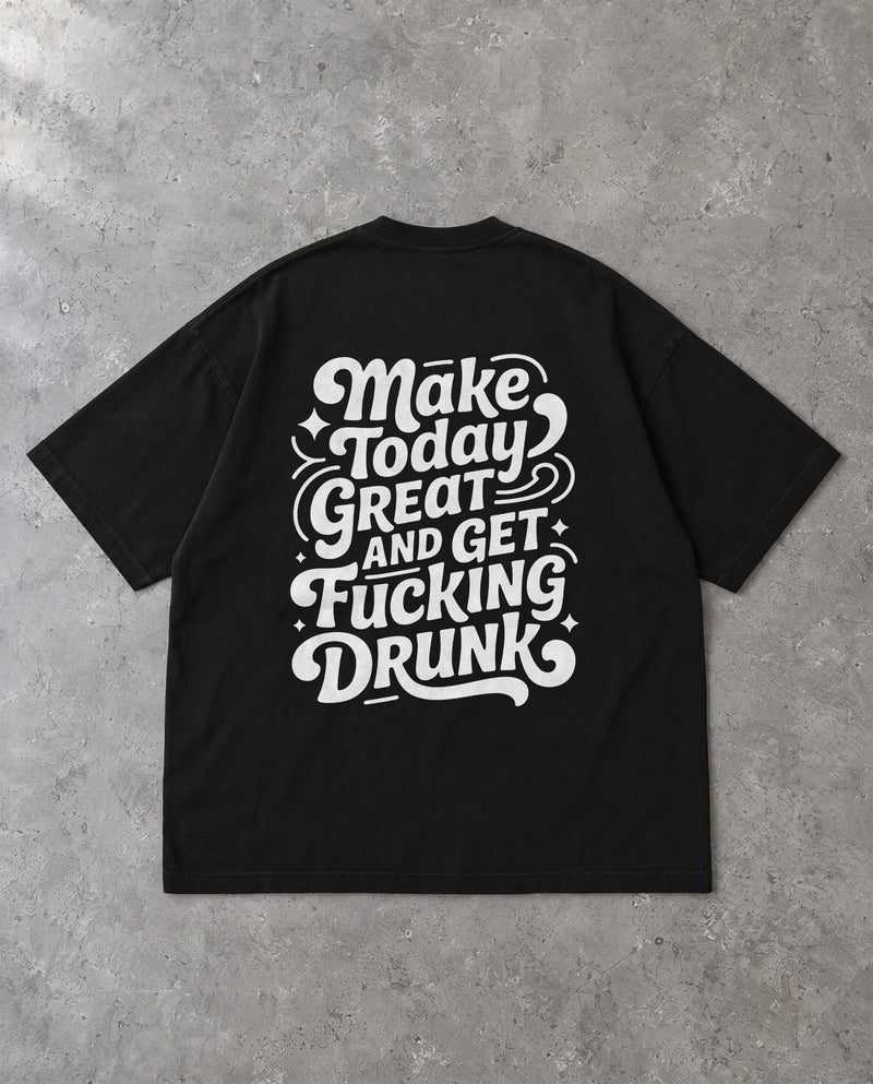 MAKE TODAY GREAT — Oversized Tee in Black, Rückenprint, Flat-Lay